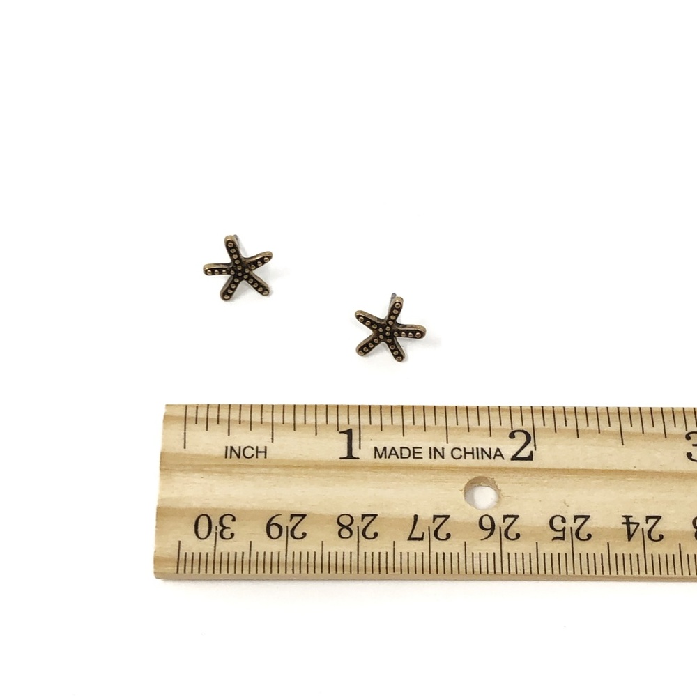 Lucky Brand Starfish Stud Earrings - Picture 3 of 3